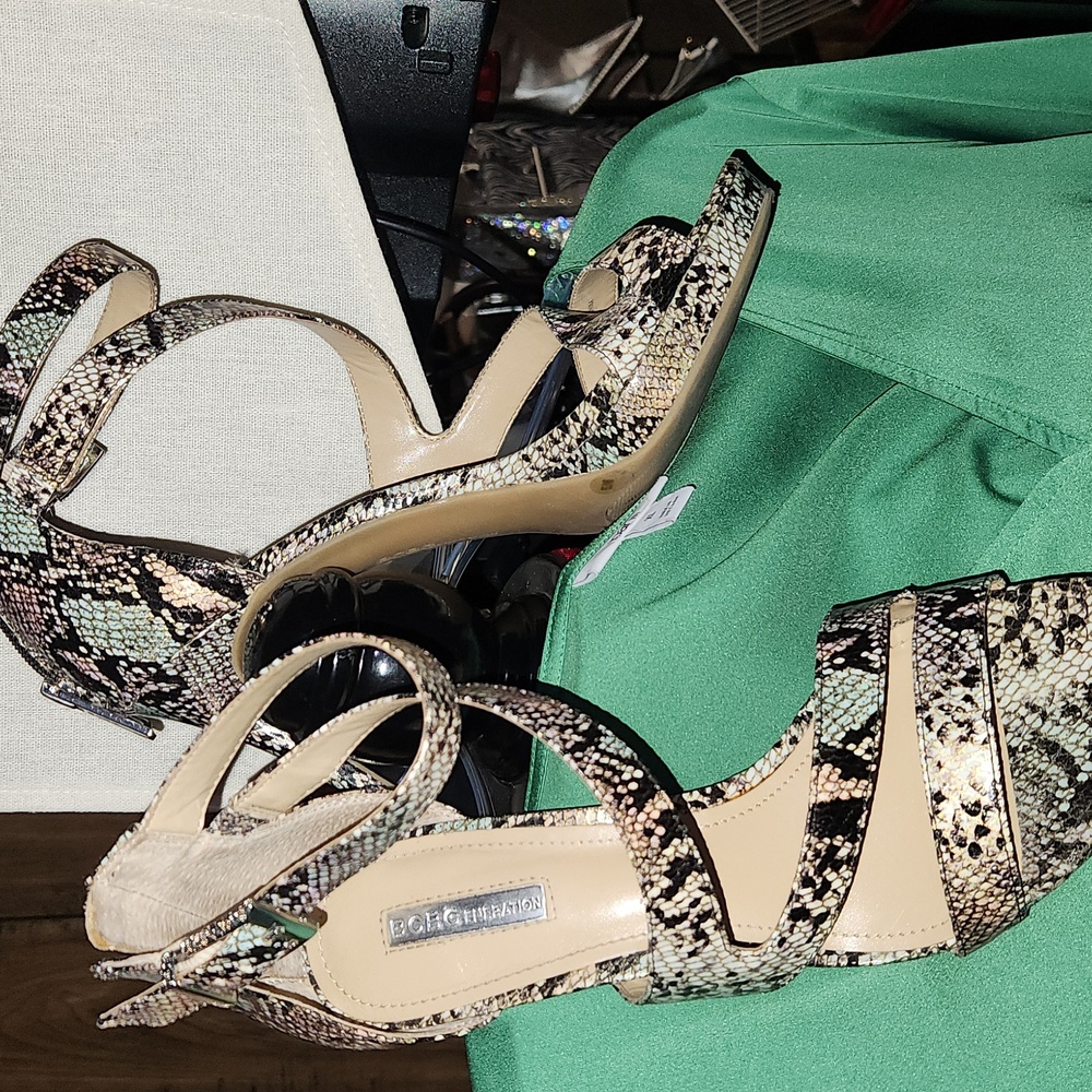 Bcbg Exotic Python Print Heels, Mint/Blk/Copper/C… - image 6